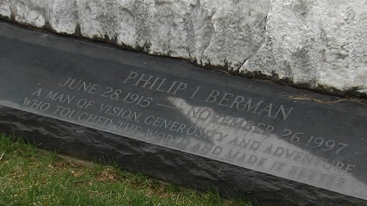Gravestone of Philip Berman